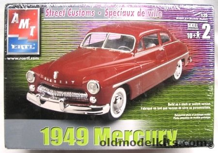 AMT 1/25 1949 Mercury 2 Door Coupe, 31762 plastic model kit